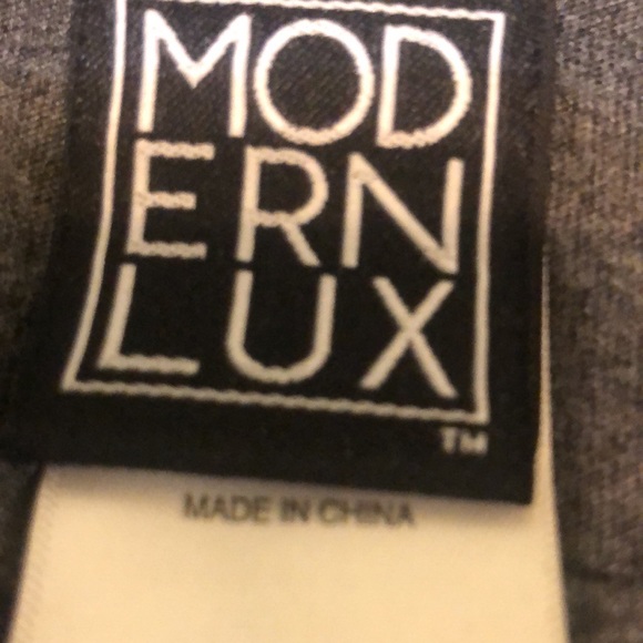 Modern Lux tee - Picture 4 of 5